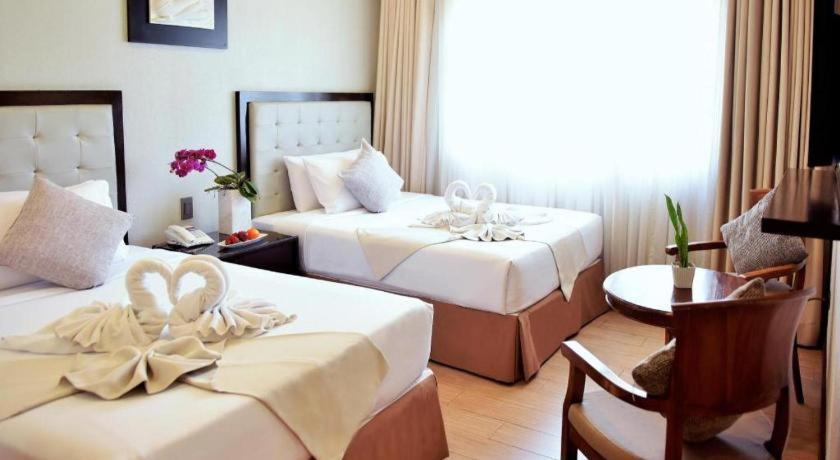 Aura One Hotel 碧瑶 外观 照片